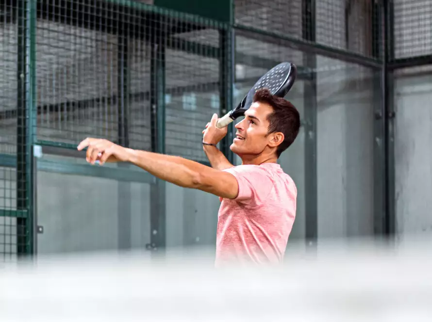 los-10-beneficios-del-padel-para-tu-cuerpo-y-tu-mente